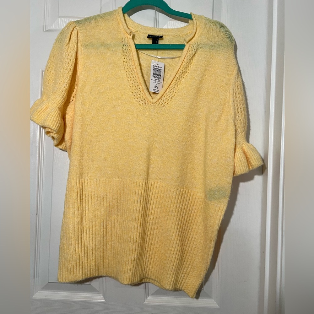 Yellow Short-Sleeve V-Neck Sweater -  Women
